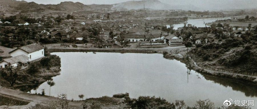 1930年8月23日，紅一軍團(tuán)和紅三軍團(tuán)在湖南瀏陽(yáng)永和市會(huì)師，組成中國(guó)工農(nóng)紅軍第一方面軍，朱德任總司令，毛澤東任總前委書(shū)記兼總政治委員。圖為瀏陽(yáng)永和市。